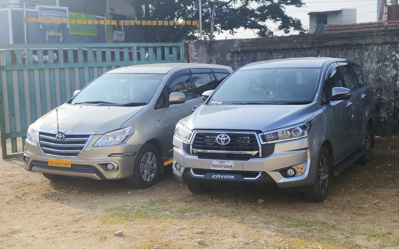 Pavithra Travels Vehicle 3